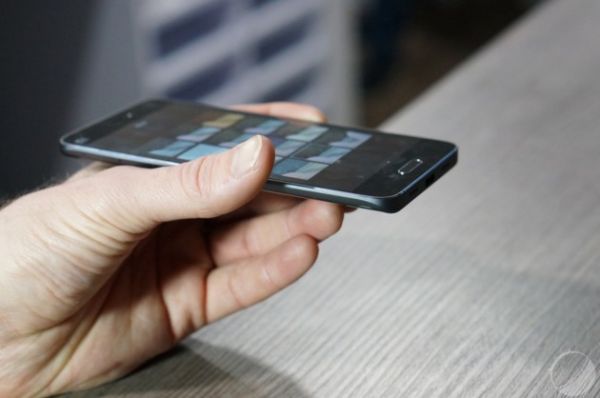 Xiaomi Mi S : un Snapdragon 821 et 4 Go de RAM dans un smartphone de 4,6 pouces