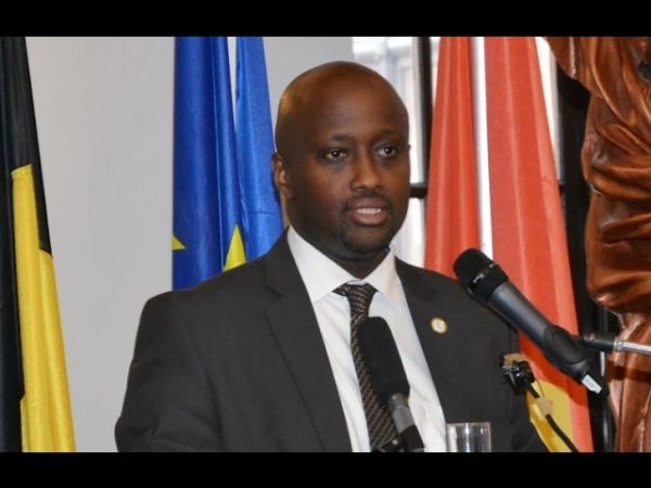 Par « excès de zèle » l'ambassadeur Olivier Nduhungirehe se rend coupable de « minimisation du génocide tutsi ».