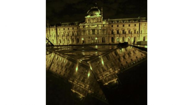 Achetez-vous une photo d'Art : Madjid Mokhtari, Palais du Louvre
