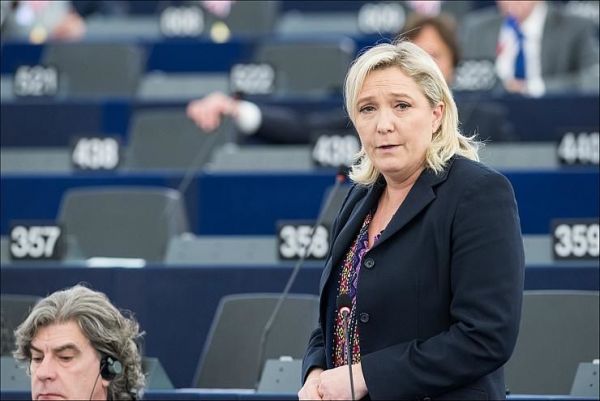Au Parlement européen, les votes méprisants du FN et de Marine Le Pen à l’égard des travailleurs - Blog des Militants Communistes de l'Arrageois