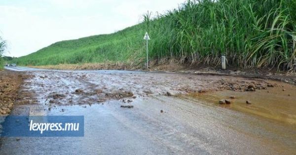 Dans le sud-est: routes impraticables et accumulations d'eau