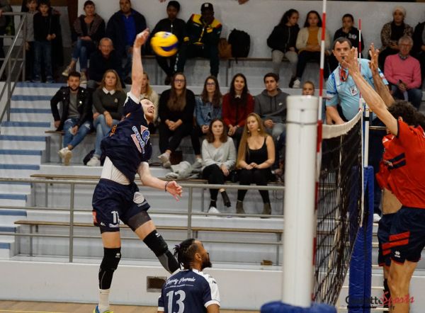 VOLLEY-BALL : L’AMVB élite doit se réveiller