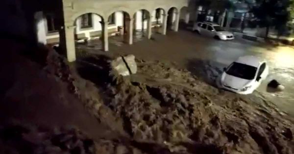Des inondations submergent Majorque, Rafael Nadal ouvre ses centres de sport aux victimes