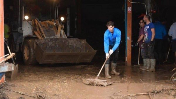 Inondations à Majorque : Nadal sur le terrain pour aider les victimes(Vidéos + Photos)