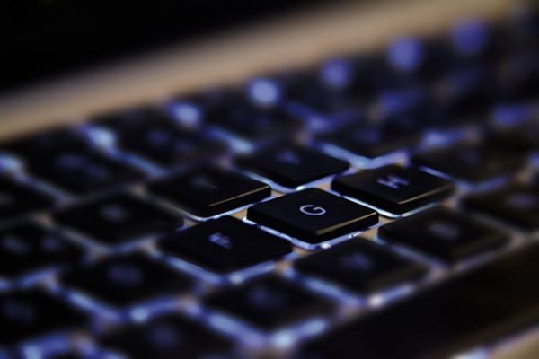 Windows 10 Pro est à 11,25 € en version OEM, avec en prime une réduction sur Office 2019