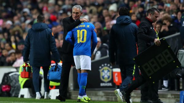 Choupo-Moting croise les doigts pour Neymar