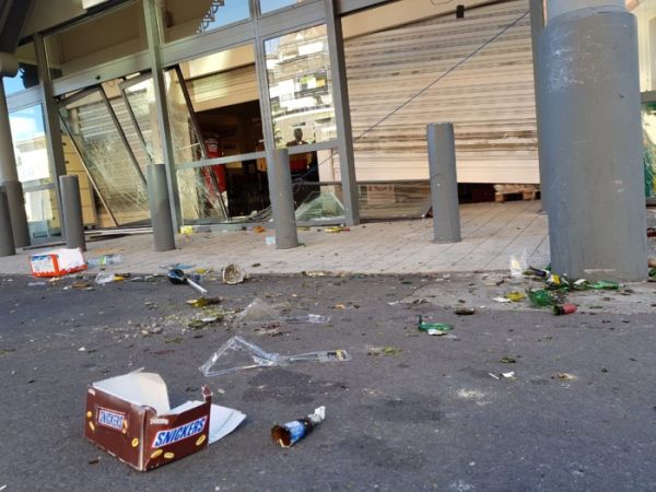 Prison ferme pour deux casseurs du Score Vauban
