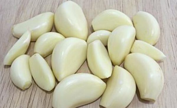 L’ail: le remède le plus efficace contre la pneumonie, la toux, le rhume et les otites