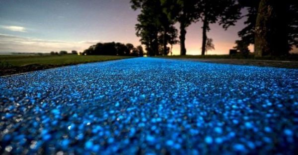 La Pologne dévoile une piste cyclable illuminée par les rayons du soleil