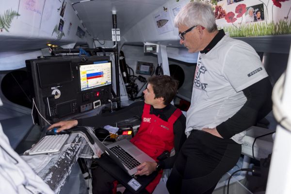 Sébastien Simon et Vincent Riou vont tenter le record de la Route de la Découverte