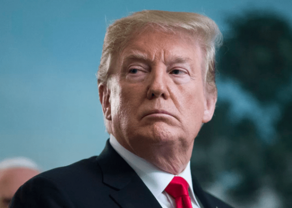 Trump menace de fermer la frontière avec le Mexique la semaine prochaine