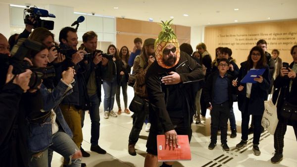 Trois ans de prison requis contre Dieudonné pour fraude fiscale et abus de bien sociaux