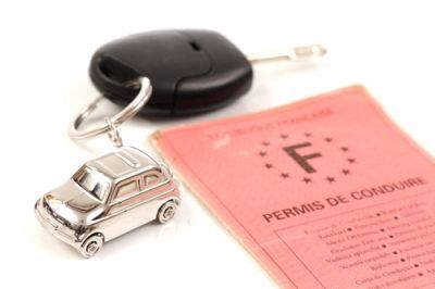 Près de 700.000 conducteurs roulent sans permis en France