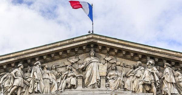 Lobbys : ce député propose que les élus soient obligés de publier leurs agendas.