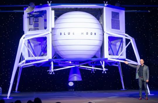 Jeff Bezos, le patron d'Amazon, vise la Lune