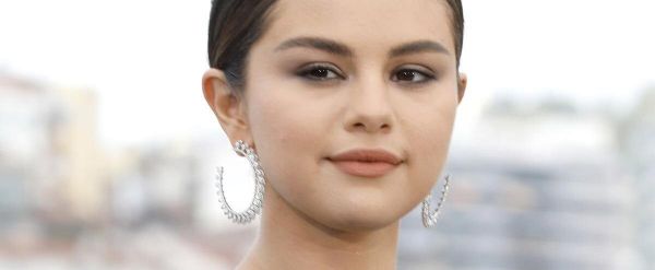Selena Gomez juge néfaste l'impact des réseaux sociaux pour sa génération