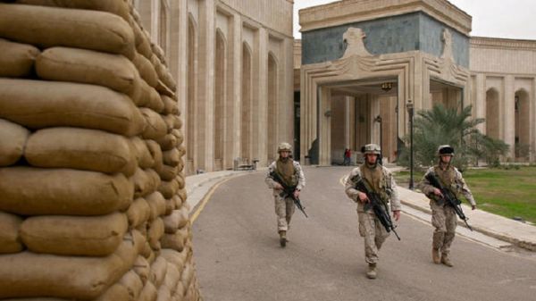 Washington retire son personnel diplomatique non-essentiel de Bagdad, Erbil