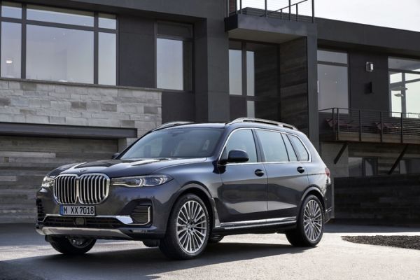 DESIGN BY BELLU - BMW : les ravages de la globalisation : "Certes, la notion de bon goût est éminemment subjective ; en revanche, sous sa forme la plus insolente, le mauvais goût ne se [...]