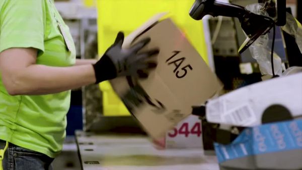 EN DIRECT - L'actu de la tech : le permis de construire est mal rempli, le fisc réclame 3 millions d'euros à Amazon