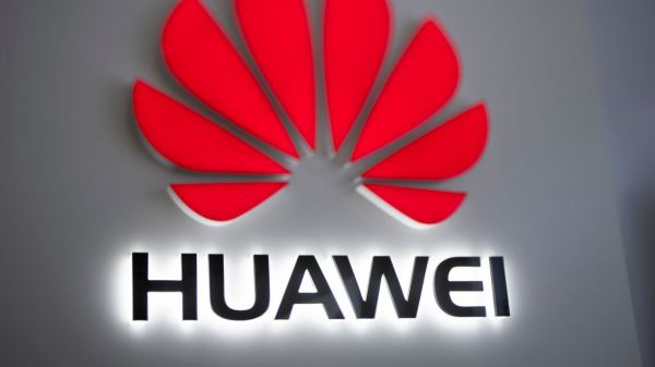 EN DIRECT - L'actu de la tech : Vodafone suspend ses commandes de smartphones 5G d'Huawei