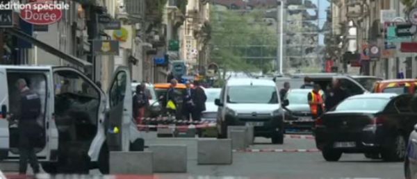 EN DIRECT - Explosion à Lyon: Une quatrième personne, le père du principal suspect, a été interpellée dans le cadre de l'enquête en cours
