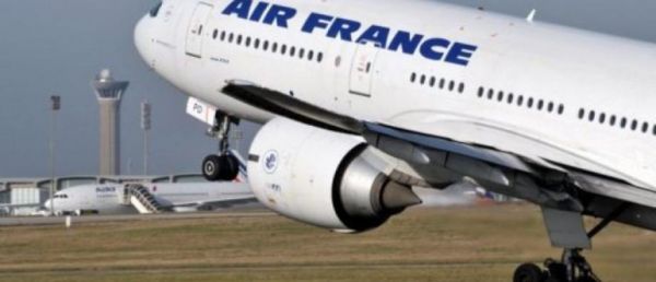 Ecologie : Plusieurs députés veulent interdire les trajets courts en avion en France comme Paris-Marseille, Paris Bordeaux, Paris-Montpellier, Paris-Bâle-Mulhouse...