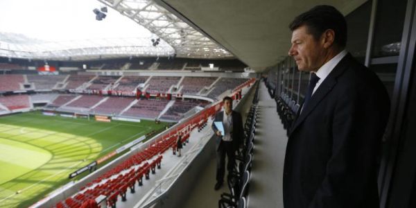 "Je ne sais pas d'où vous sortez cela?" Christian Estrosi ne compte (toujours) pas vendre l'Allianz Riviera