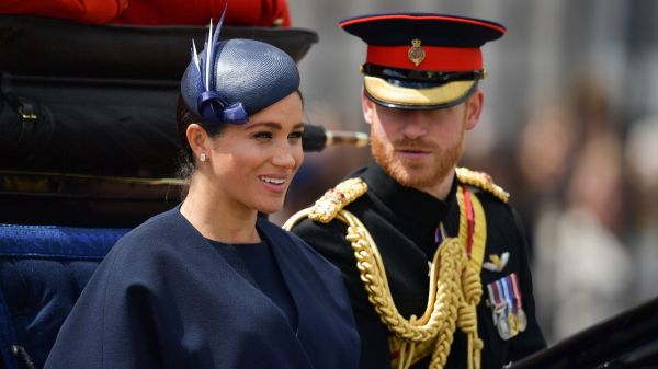 Meghan et Harry publient la première photo du visage d'Archie pour la fête des pères