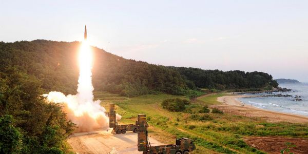 Le nombre d'armes nucléaires dans le monde en baisse, selon un rapport du Sipri