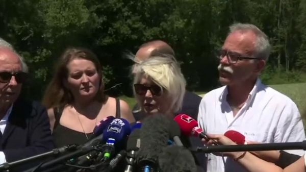 VIDEO. "On voulait avoir le fin mot et on l'a", déclare la mère d'Alexia Daval après la reconstitution du meurtre de sa fille