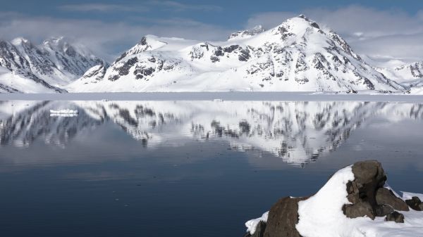 Si 40 % de la glace du Groenland avait fondu en un jour, « il n’y aurait déjà plus de port à Marseille »