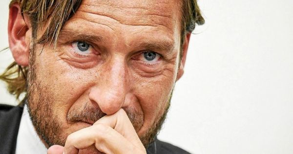 Rome. Totti démissionne