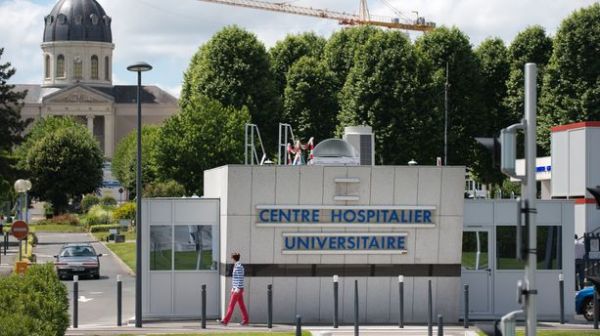 Angers : un patient décède sur le parking d'une clinique après avoir tenté d'être pris en charge aux urgences
