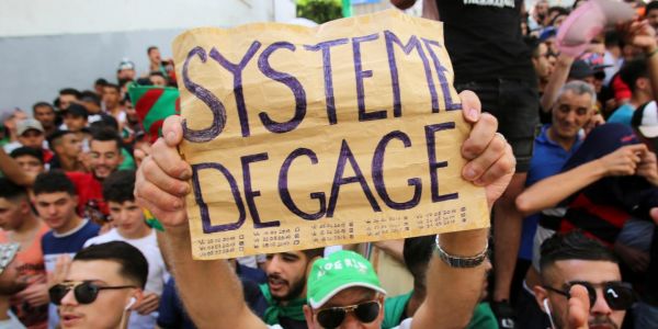 En Algérie, le général Gaïd Salah met les manifestants en garde contre le « vide constitutionnel »
