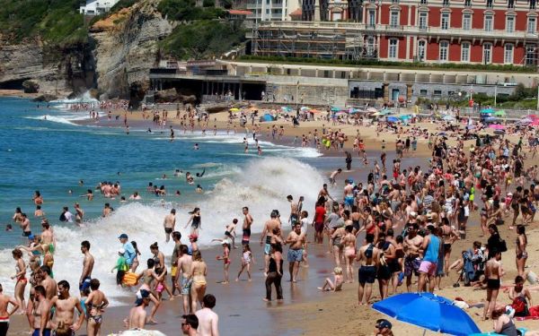 Météo : pic de chaleur dans le Sud Ouest, plus de 35 degrés à Biarritz