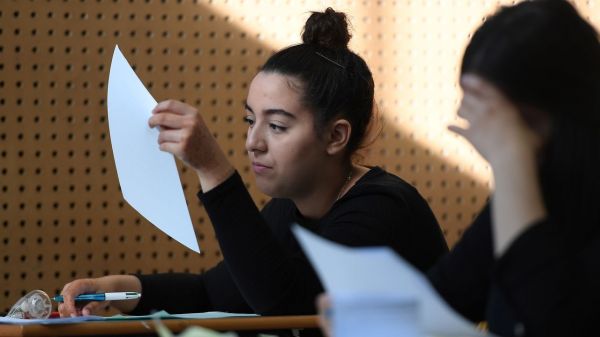 "Camille, c'était un mec ?" : après Andrée (Chedid), nouveau malentendu pour les bacheliers lors de l'épreuve de sciences