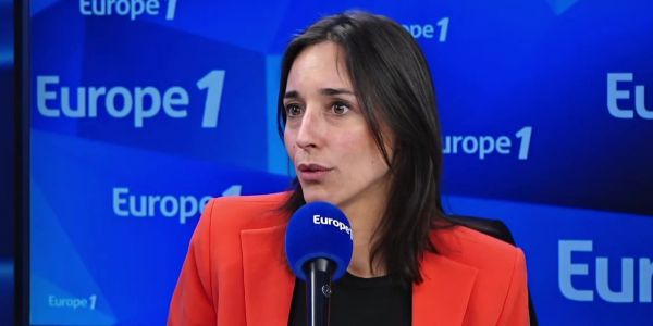 Déchets plastiques : Brune Poirson veut "un big bang dans la poubelle des Français"