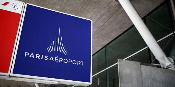 A Saint-Denis, des élus de tous bords en « meeting historique » contre la privatisation d'Aéroports de Paris