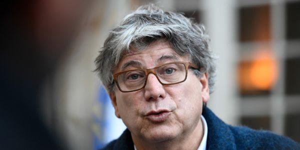À Saint-Denis, des élus de tous bords en meeting contre la privatisation d'ADP