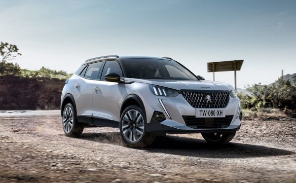 Le nouveau Peugeot 2008 face à son prédécesseur