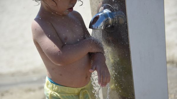 Jusqu'à 41°C annoncés en Occitanie : les bons gestes à adopter face aux fortes chaleurs