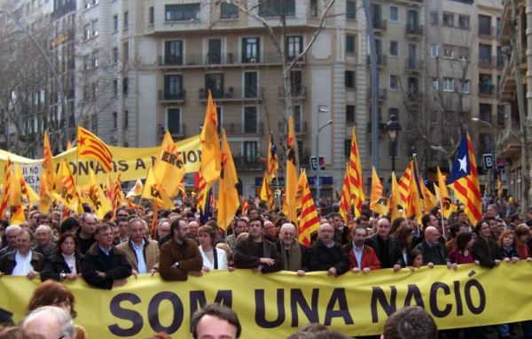 Catalogne. Interdit de cracher par terre et de parler espagnol