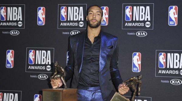 NBA: COCORICO... Rudy Gobert est encore sacré meilleur défenseur de la saison... Antetokounmpo, meilleur joueur de la Ligue