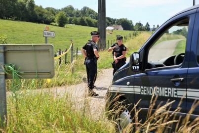 Corps carbonisés découverts en Haute-Saône: la piste familiale se précise