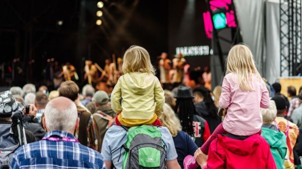 Vous hésitez à y aller avec vos enfants ? Voici les festivals de l'été les plus "kids friendly"
