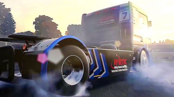 FIA European Truck Racing Championship : 1 000 chevaux en vidéo