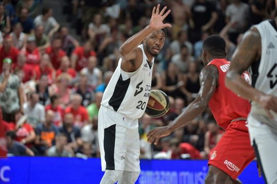 Villeurbanne champion de France de basket pour la 19e fois