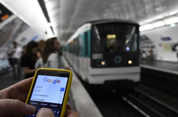Internet dans le métro parisien: bientôt la fin du tunnel ?
