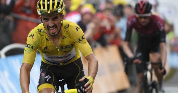 Nouvelle étape folle avec Pinot qui grignote et Alaphilippe toujours en jaune avant la 2e journée de repos, première finale mondiale pour Wattel : les infos sportives de ce lundi