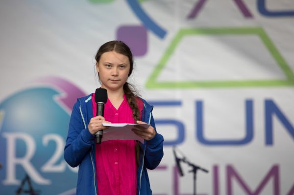 La militante suédoise Greta Thunberg reçue à l'assemblée nationale